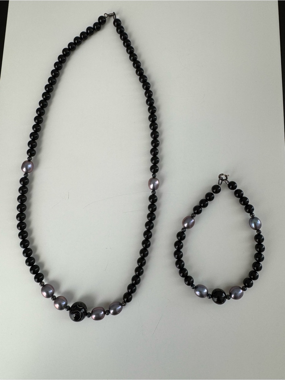 Black and Gray Beaded Necklace and Bracelet Set with Earrings